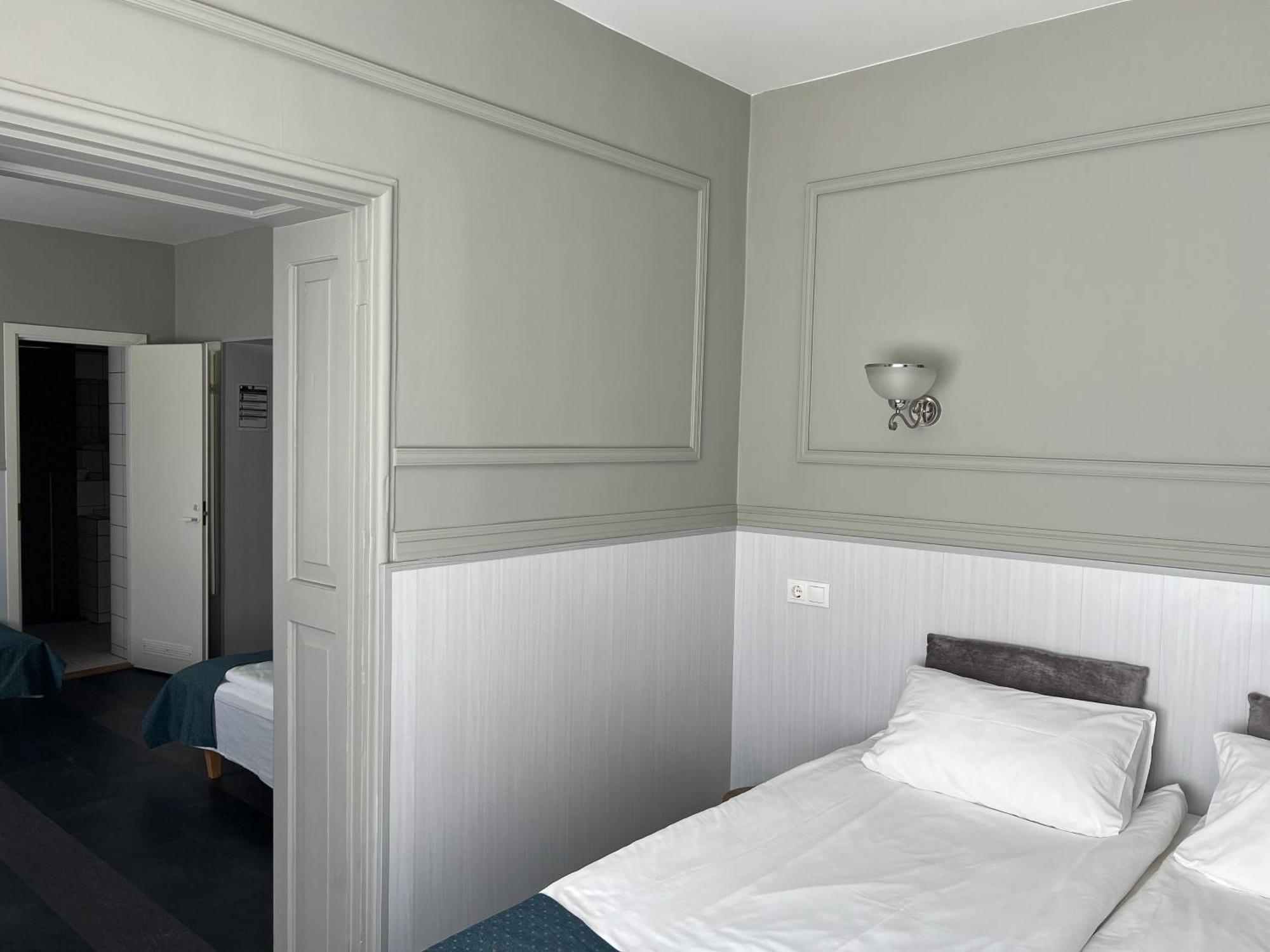 Sadama Street Villa Parnu Room photo
